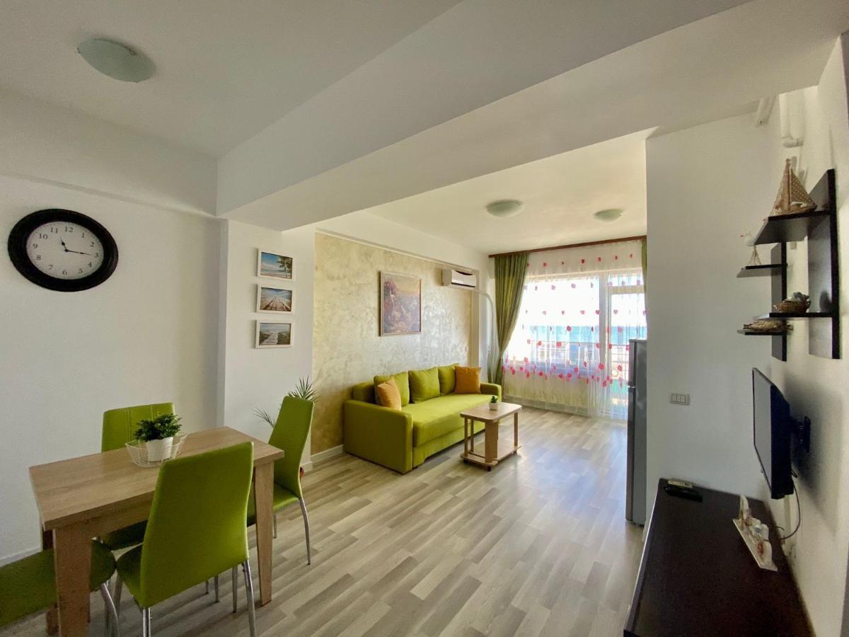 Apartament Summerland Mamaia Nord Экстерьер фото