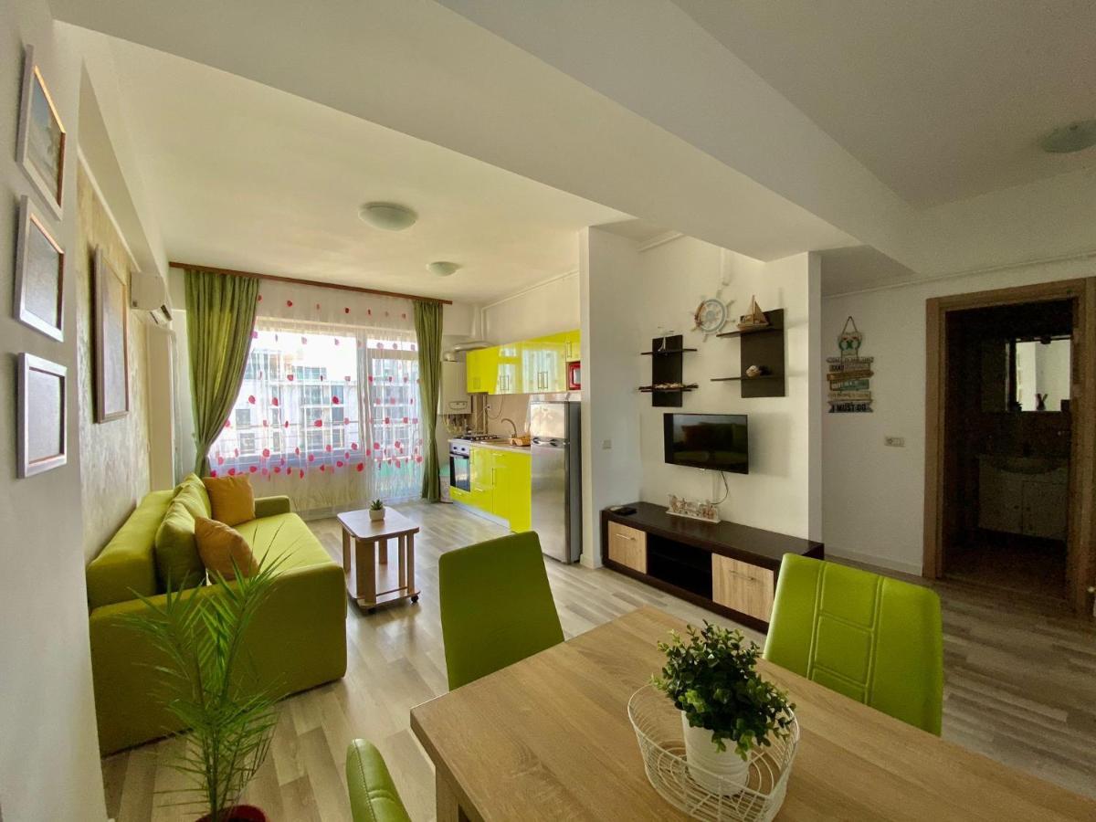 Apartament Summerland Mamaia Nord Экстерьер фото