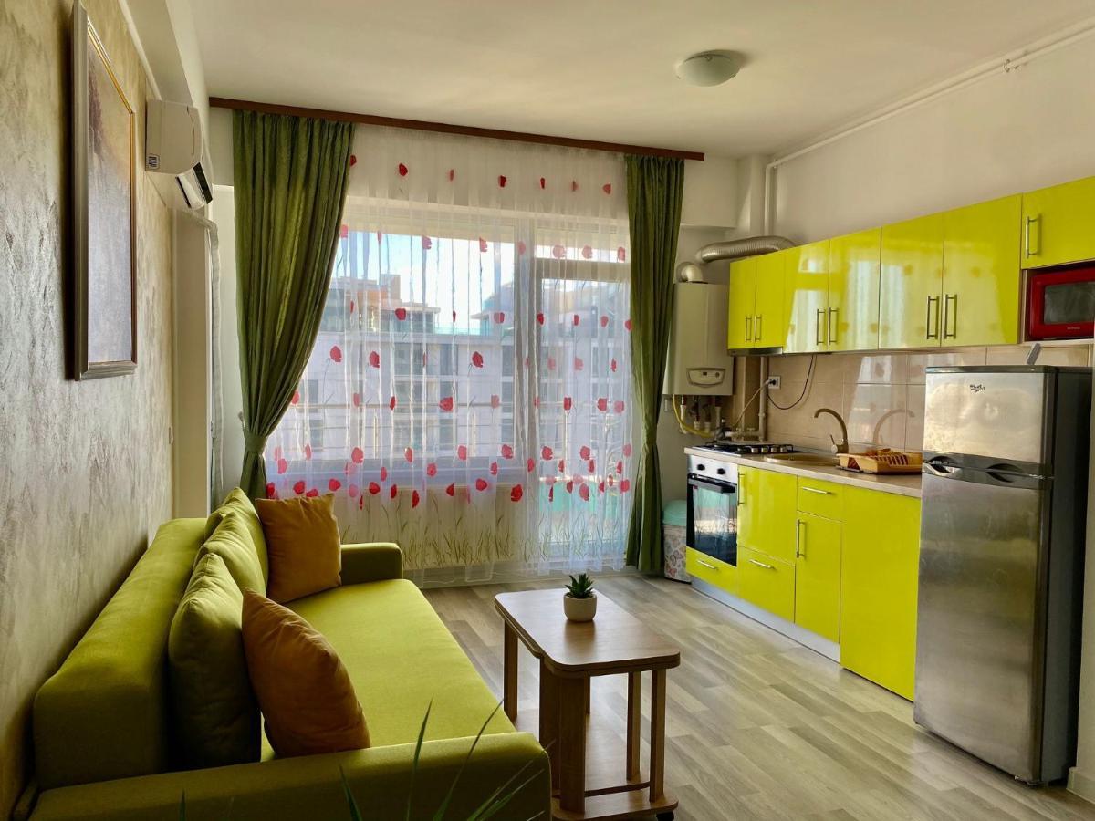 Apartament Summerland Mamaia Nord Экстерьер фото