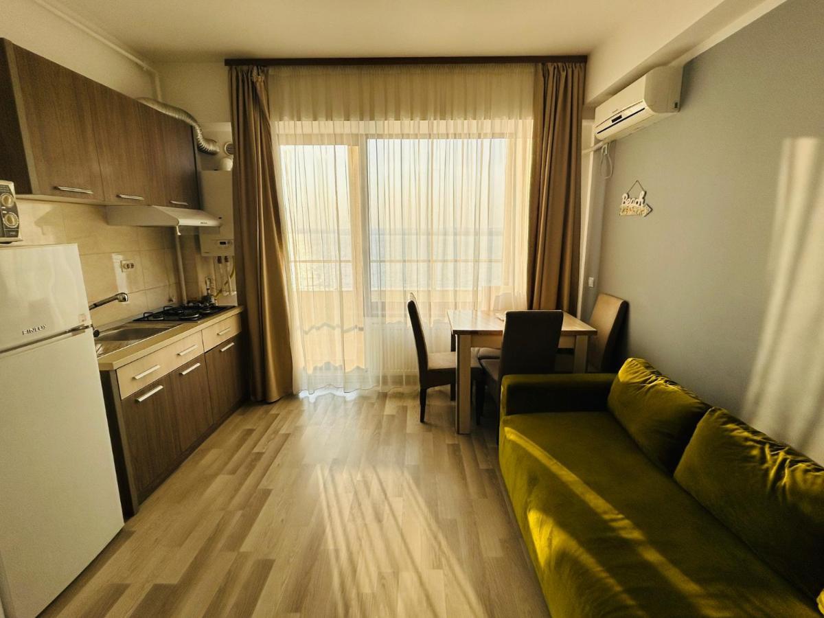 Apartament Summerland Mamaia Nord Экстерьер фото