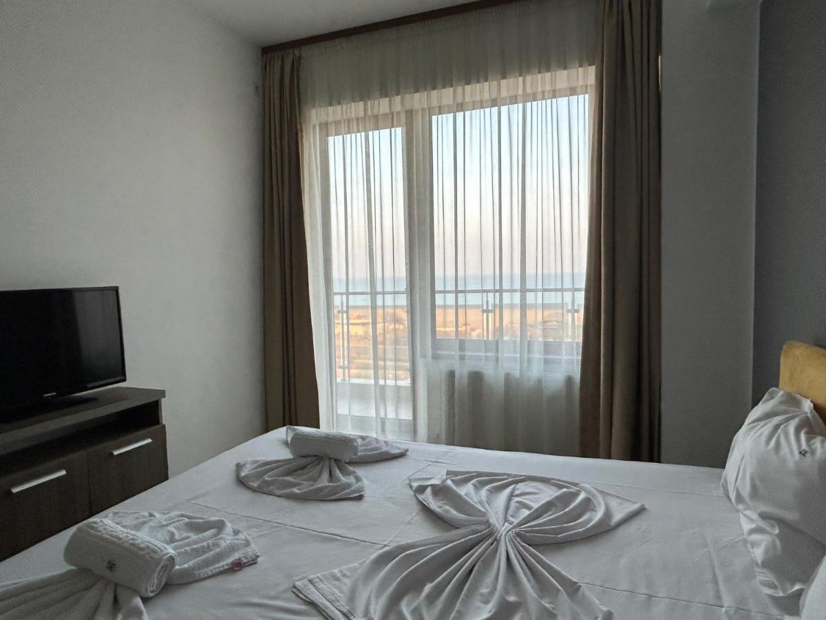 Apartament Summerland Mamaia Nord Экстерьер фото