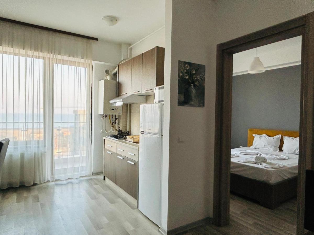 Apartament Summerland Mamaia Nord Экстерьер фото