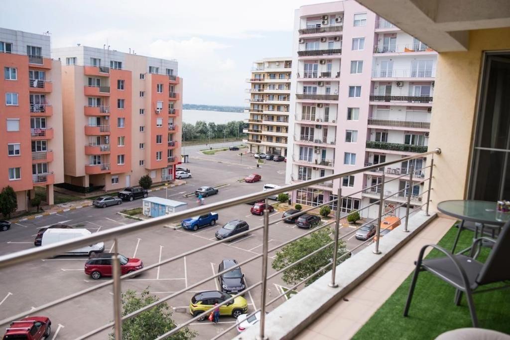 Apartament Summerland Mamaia Nord Экстерьер фото