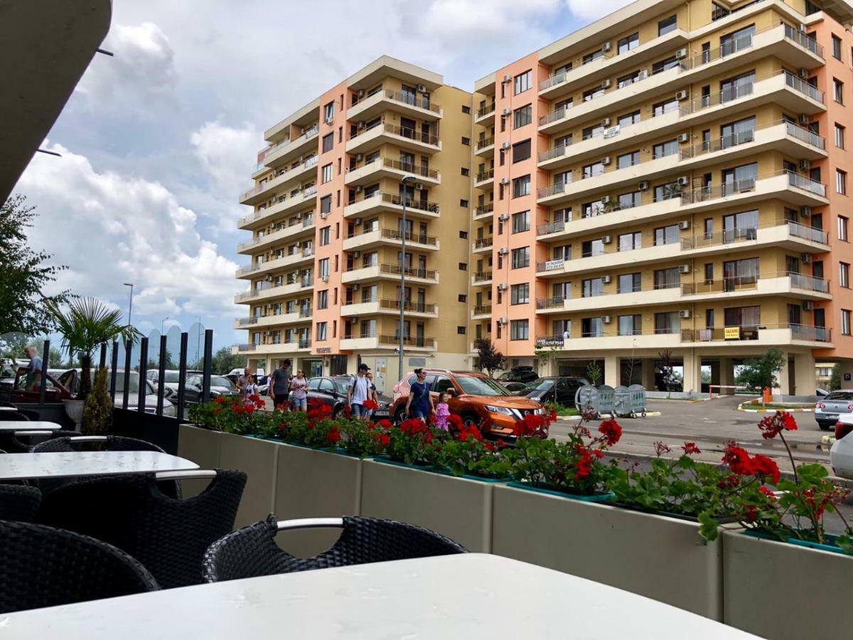 Apartament Summerland Mamaia Nord Экстерьер фото