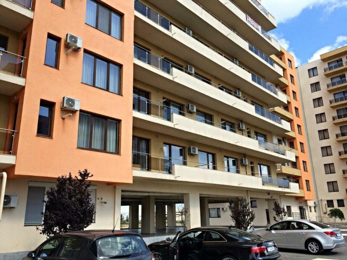 Apartament Summerland Mamaia Nord Экстерьер фото